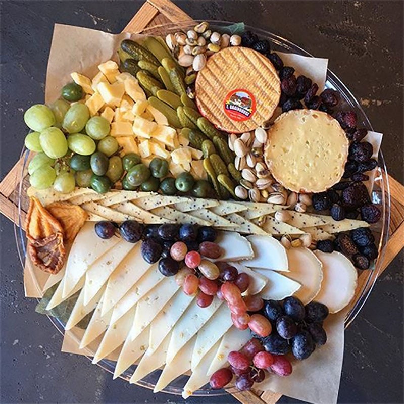 Medium Cheese Party Tray Venissimo Cheese
